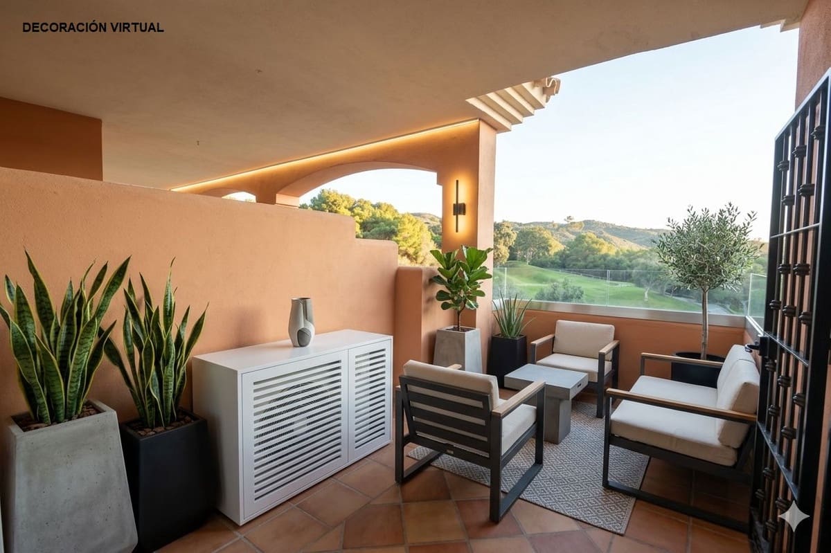 2 soverom Leilighet til salgs i Marbella med svømmebasseng garasje - € 385 000 (Ref: 10122571)