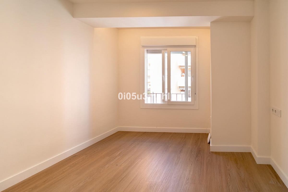 Apartamento de 2 habitaciones en Málaga ciudad en venta - 349.000 € (Ref: 10122583)