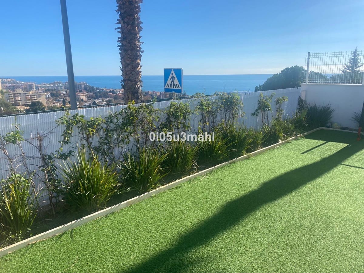 4 soverom Villa til salgs i Malaga by med svømmebasseng garasje - € 1 650 000 (Ref: 10122584)