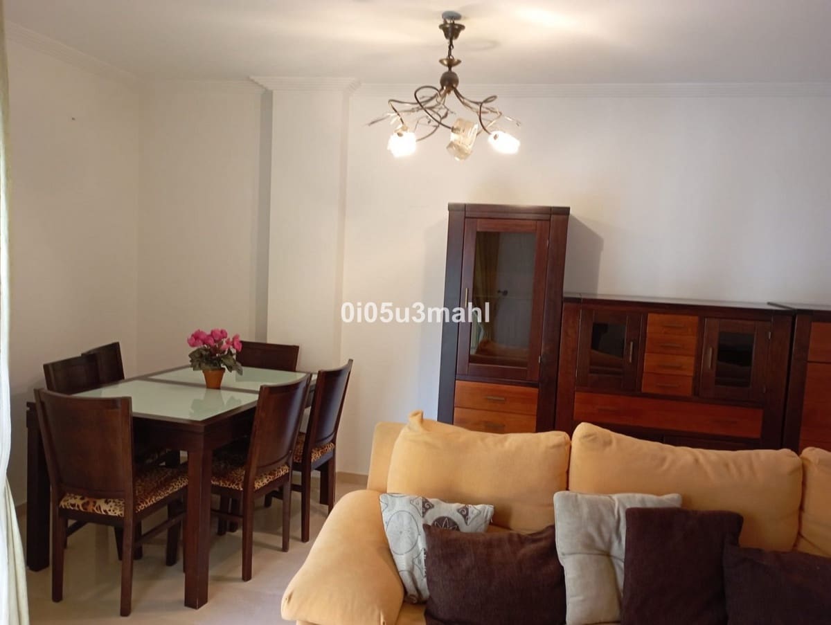2 soverom Leilighet til salgs i Malaga by med garasje - € 309 900 (Ref: 10122585)
