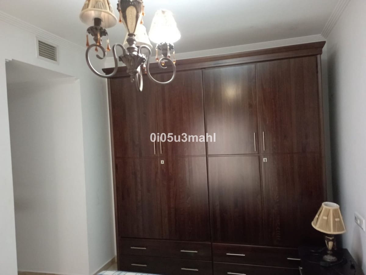 2 soverom Leilighet til salgs i Malaga by med garasje - € 309 900 (Ref: 10122585)