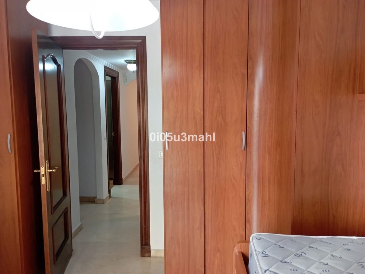 2 soverom Leilighet til salgs i Malaga by med garasje - € 309 900 (Ref: 10122585)