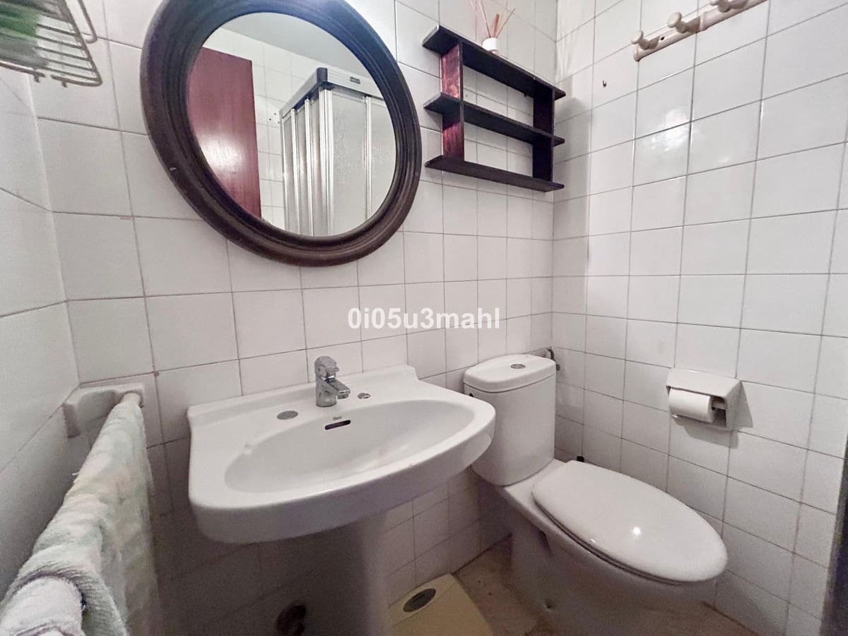 4 bedroom Apartment for sale in Malaga city with pool garage - € 1,050,000 (Ref: 10122588)
