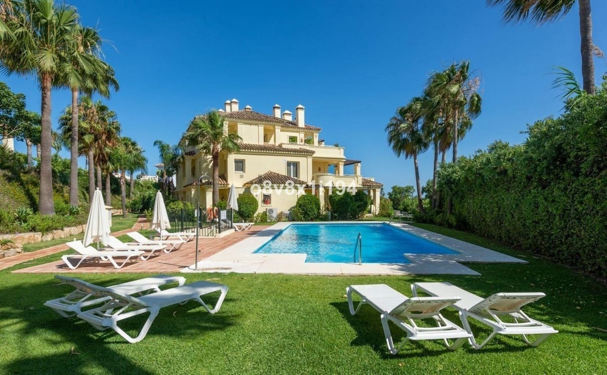 2 bedroom Apartment for sale in Casares with pool garage - € 530,000 (Ref: 10122608)