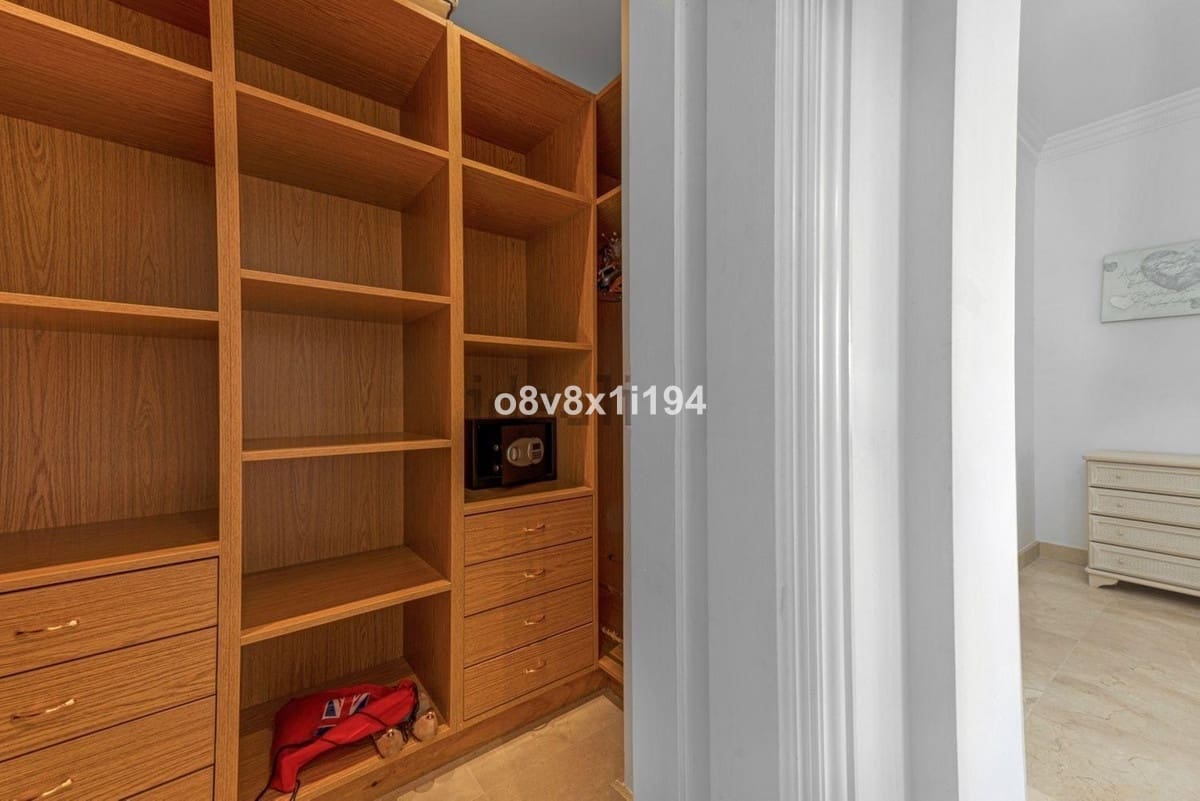 2 bedroom Apartment for sale in Casares with pool garage - € 530,000 (Ref: 10122608)
