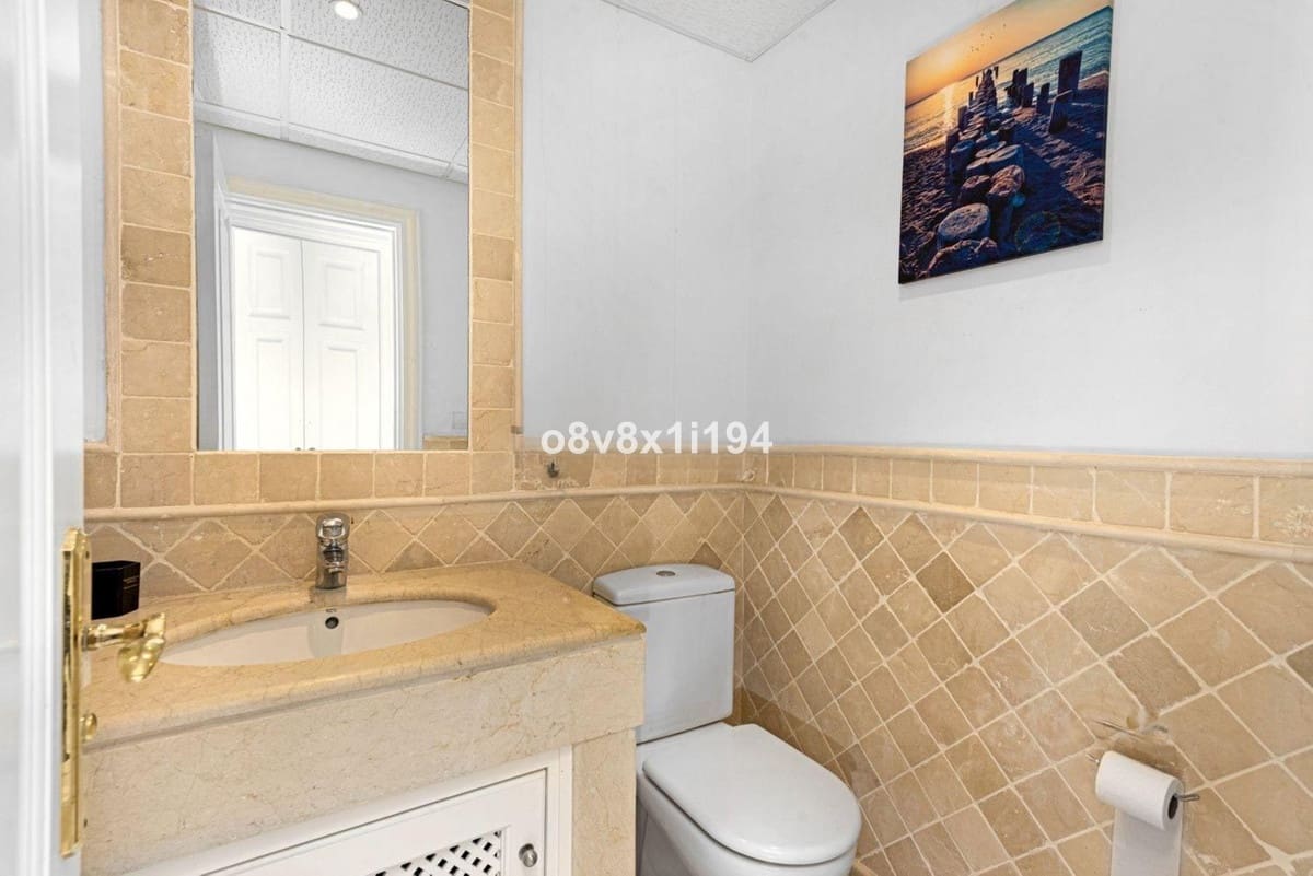 2 bedroom Apartment for sale in Casares with pool garage - € 530,000 (Ref: 10122608)