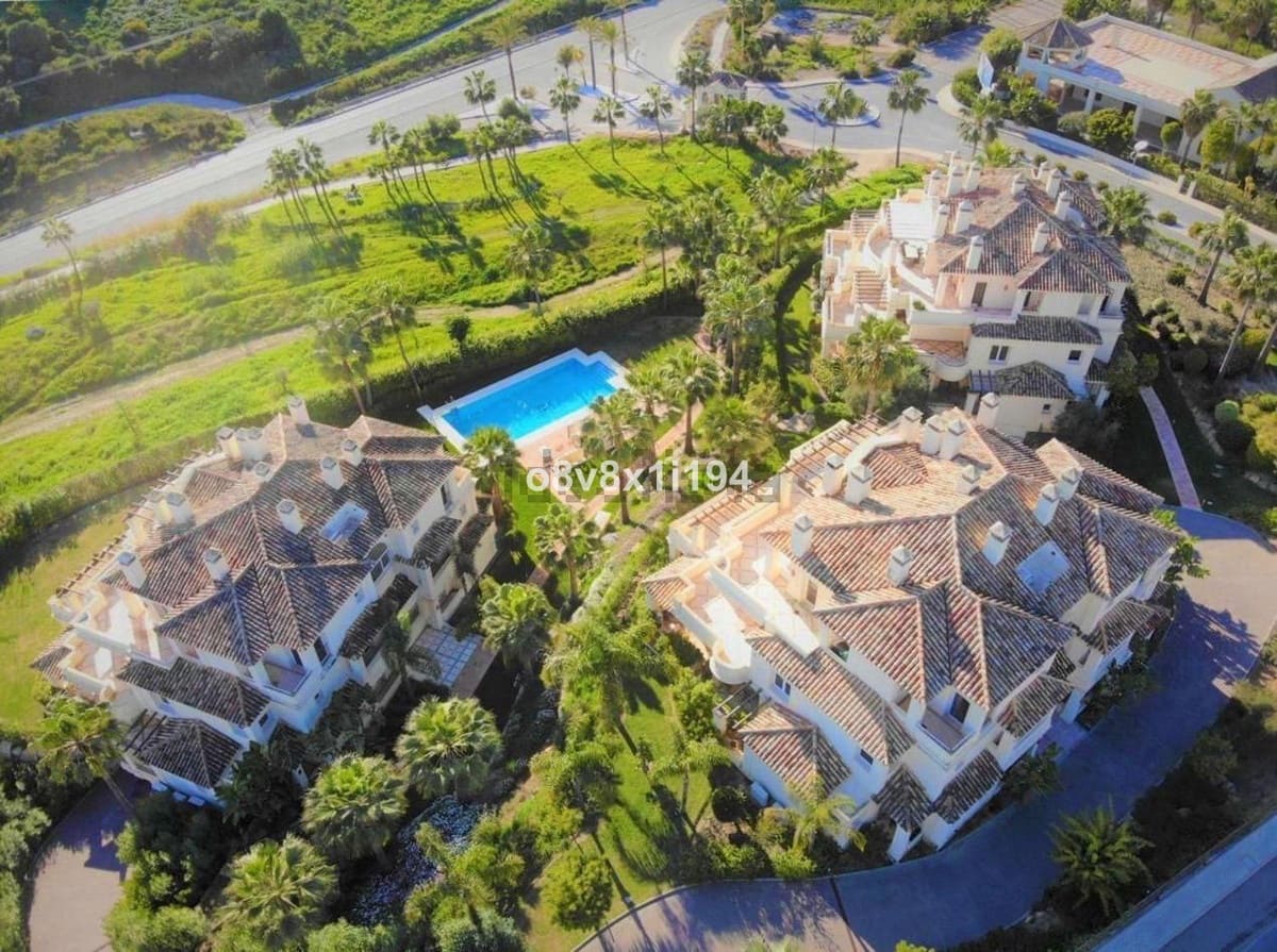 2 bedroom Apartment for sale in Casares with pool garage - € 530,000 (Ref: 10122608)