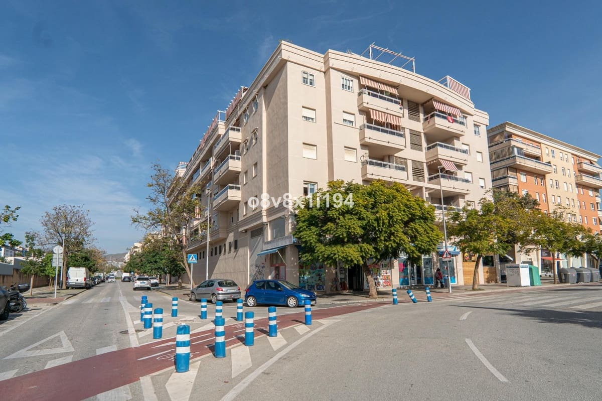 4 bedroom Apartment for sale in Malaga city with garage - € 549,900 (Ref: 10122612)