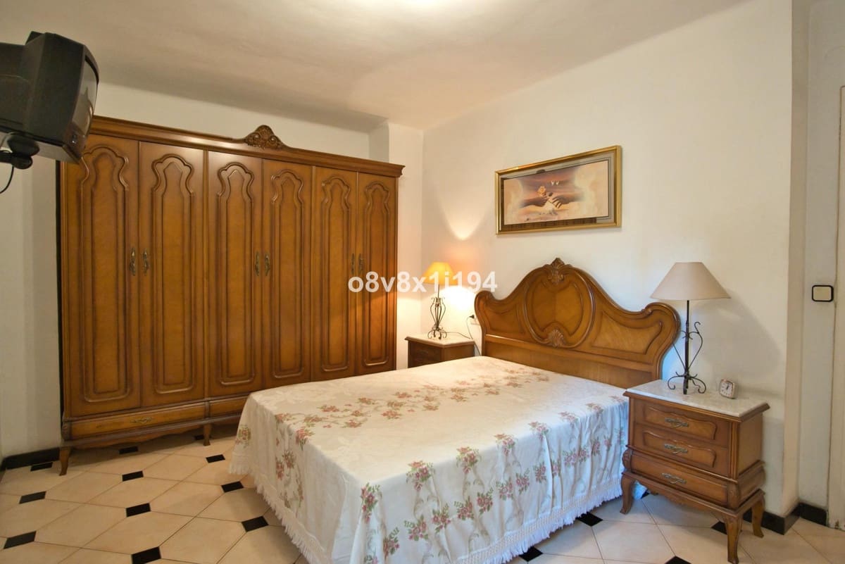 3 slaapkamer Appartement te koop in Malaga stad - € 299.000 (Ref: 10122613)
