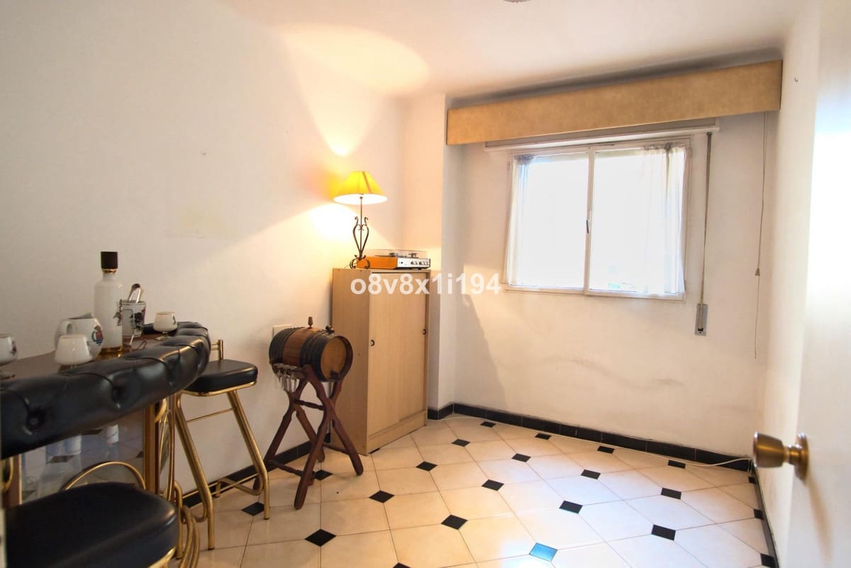 3 slaapkamer Appartement te koop in Malaga stad - € 299.000 (Ref: 10122613)