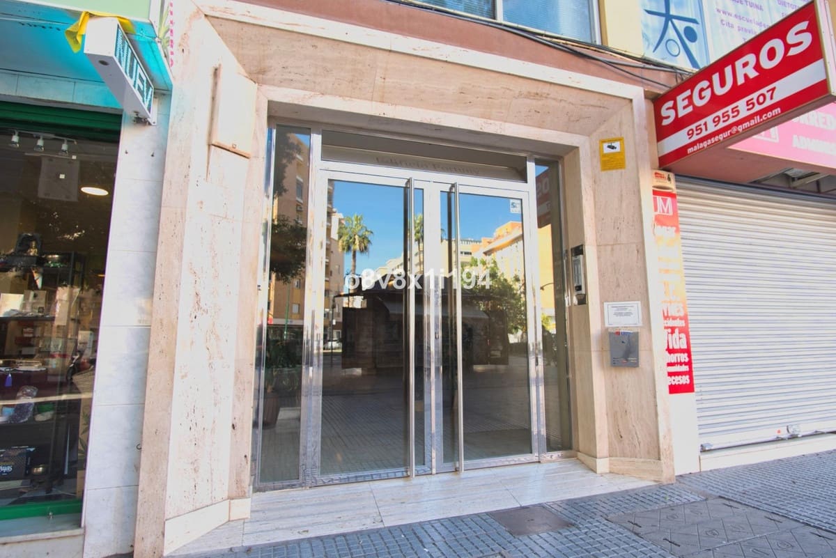 3 slaapkamer Appartement te koop in Malaga stad - € 299.000 (Ref: 10122613)
