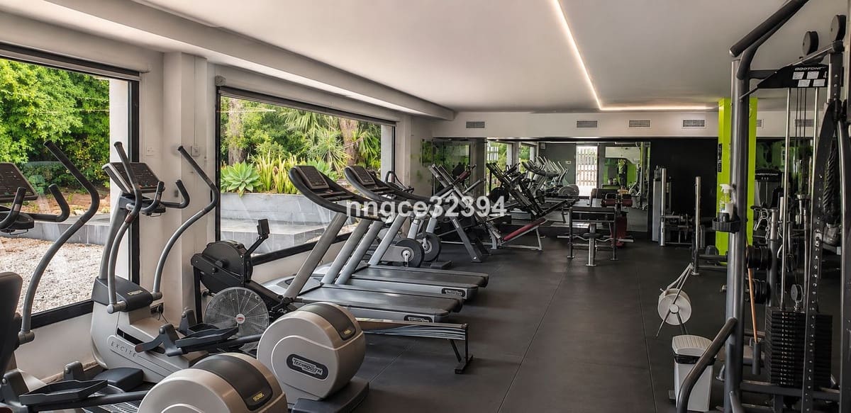 2 quarto Apartamento para venda em Casares com piscina garagem - 379 000 € (Ref: 10122617)