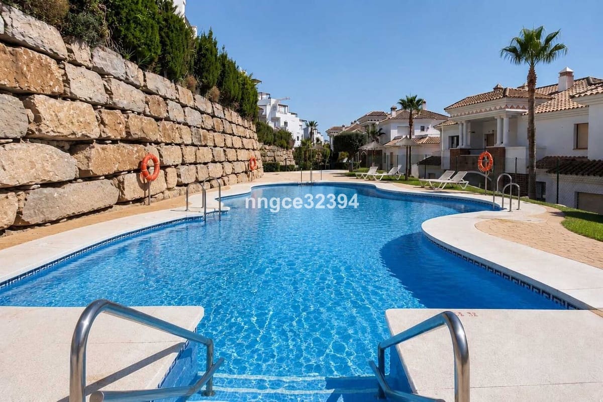 2 quarto Apartamento para venda em Casares com piscina garagem - 379 000 € (Ref: 10122617)