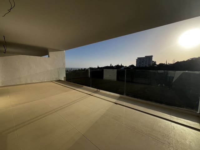 3 makuuhuone Huoneisto myytävänä paikassa Torreblanca, Fuengirola mukana uima-altaan 
autotalli - 695 000 € (Ref: 10122627)