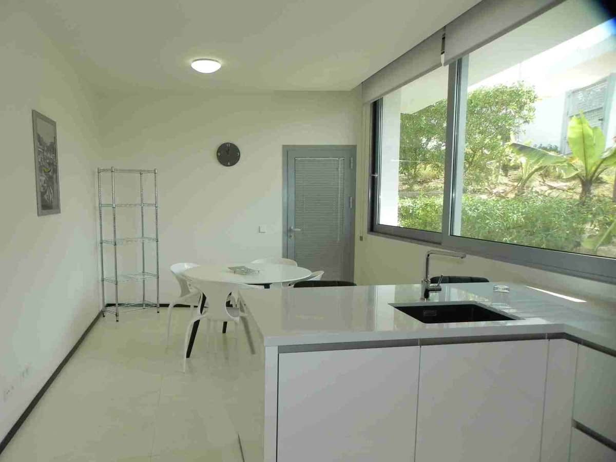 4 bedroom Villa for sale in Marbella with pool garage - € 3,000,000 (Ref: 10122630)