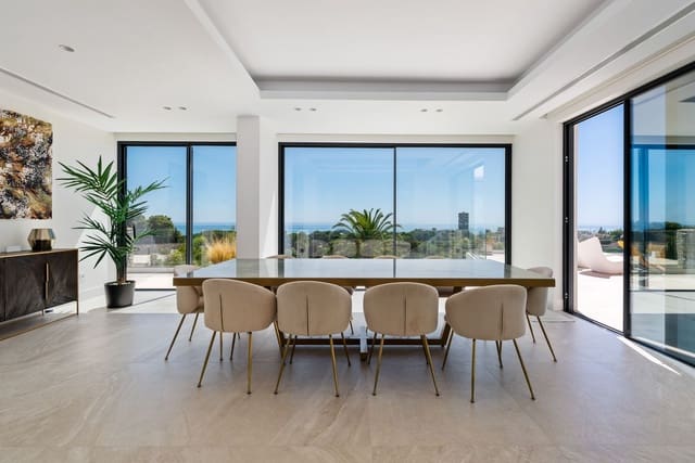 4 quarto Moradia para venda em Río Real, Marbella com piscina garagem - 4 490 000 € (Ref: 10122639)