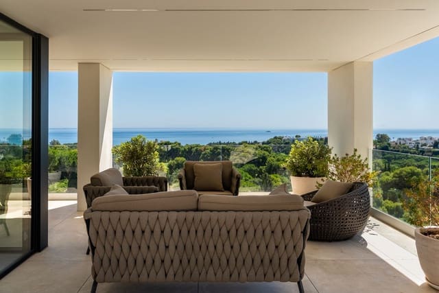 4 quarto Moradia para venda em Río Real, Marbella com piscina garagem - 4 490 000 € (Ref: 10122639)