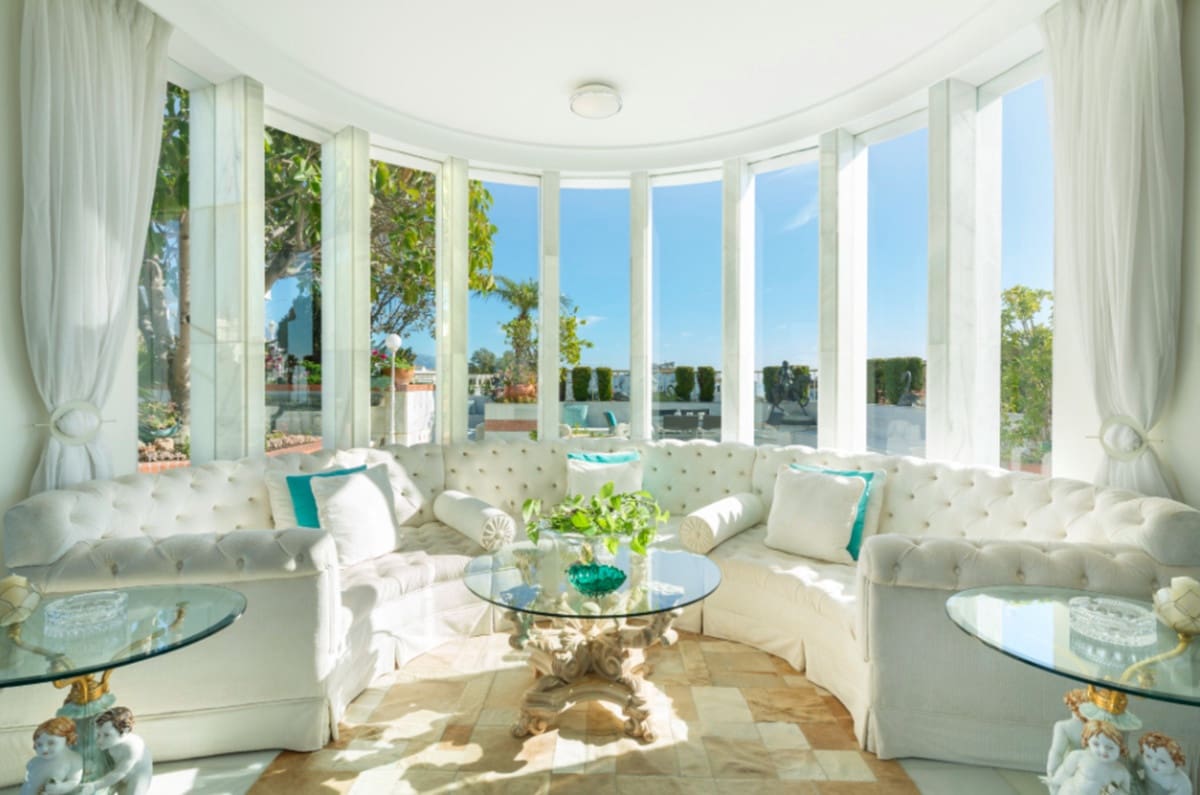 Apartamento de 8 habitaciones en Marbella en venta con piscina garaje - 24.000.000 € (Ref: 10122657)