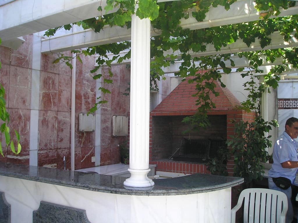 Apartamento de 8 habitaciones en Marbella en venta con piscina garaje - 24.000.000 € (Ref: 10122657)