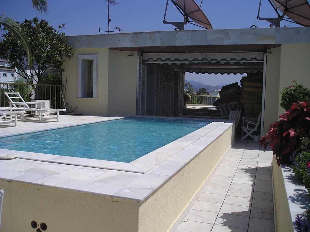 Apartamento de 8 habitaciones en Marbella en venta con piscina garaje - 24.000.000 € (Ref: 10122657)