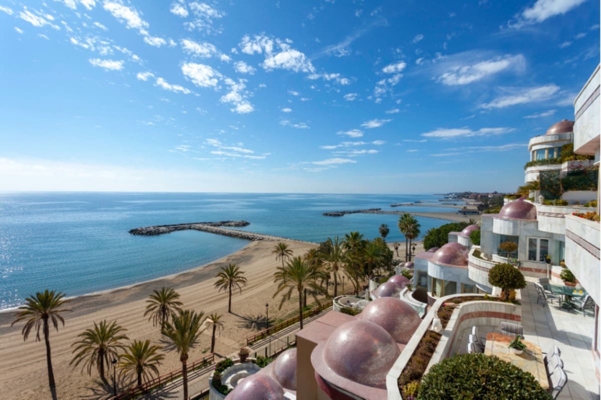 Apartamento de 8 habitaciones en Marbella en venta con piscina garaje - 24.000.000 € (Ref: 10122657)