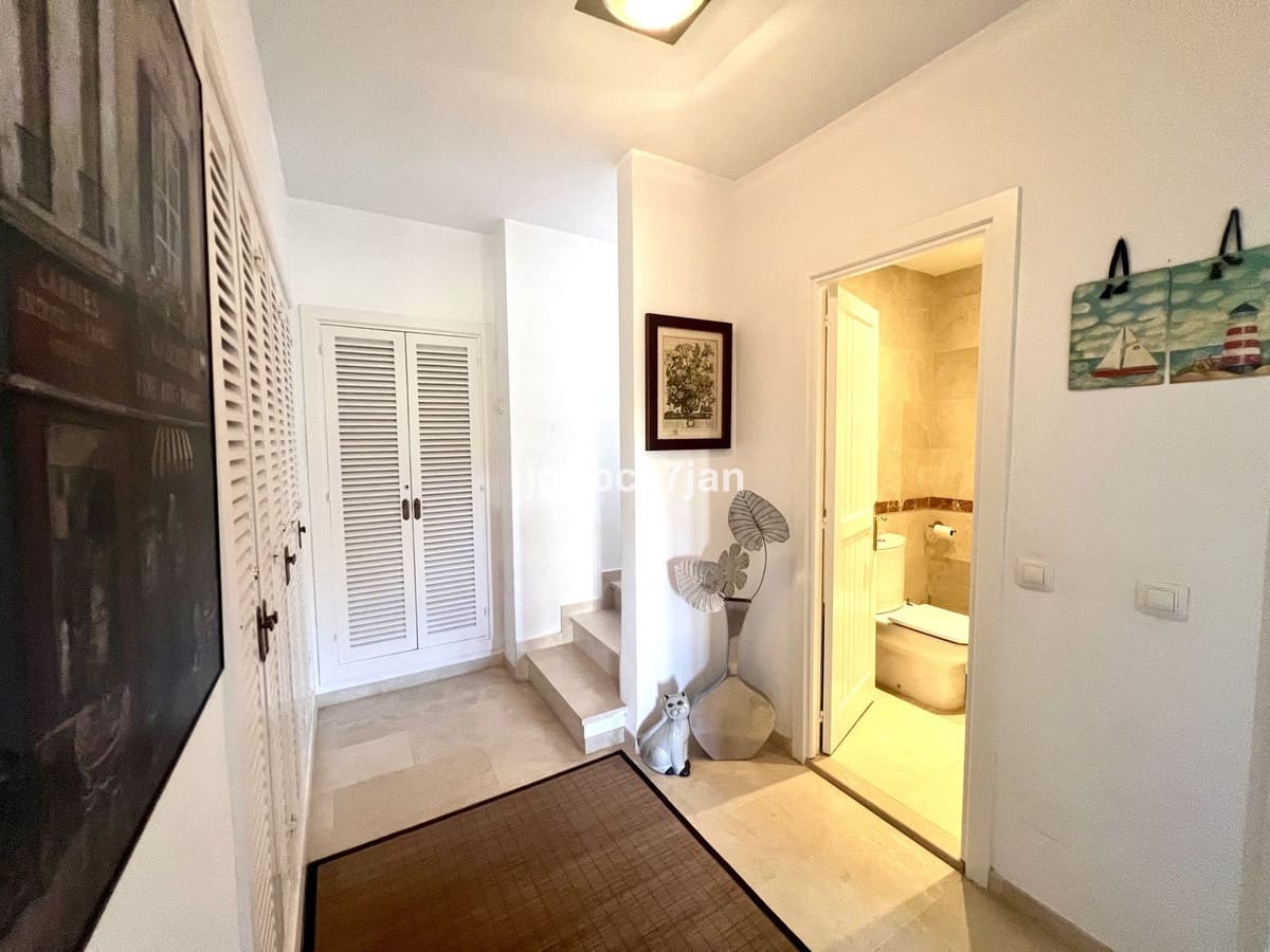 4 sovrum Lägenhet till salu i Marbella med pool garage - 1 150 000 € (Ref: 10122672)