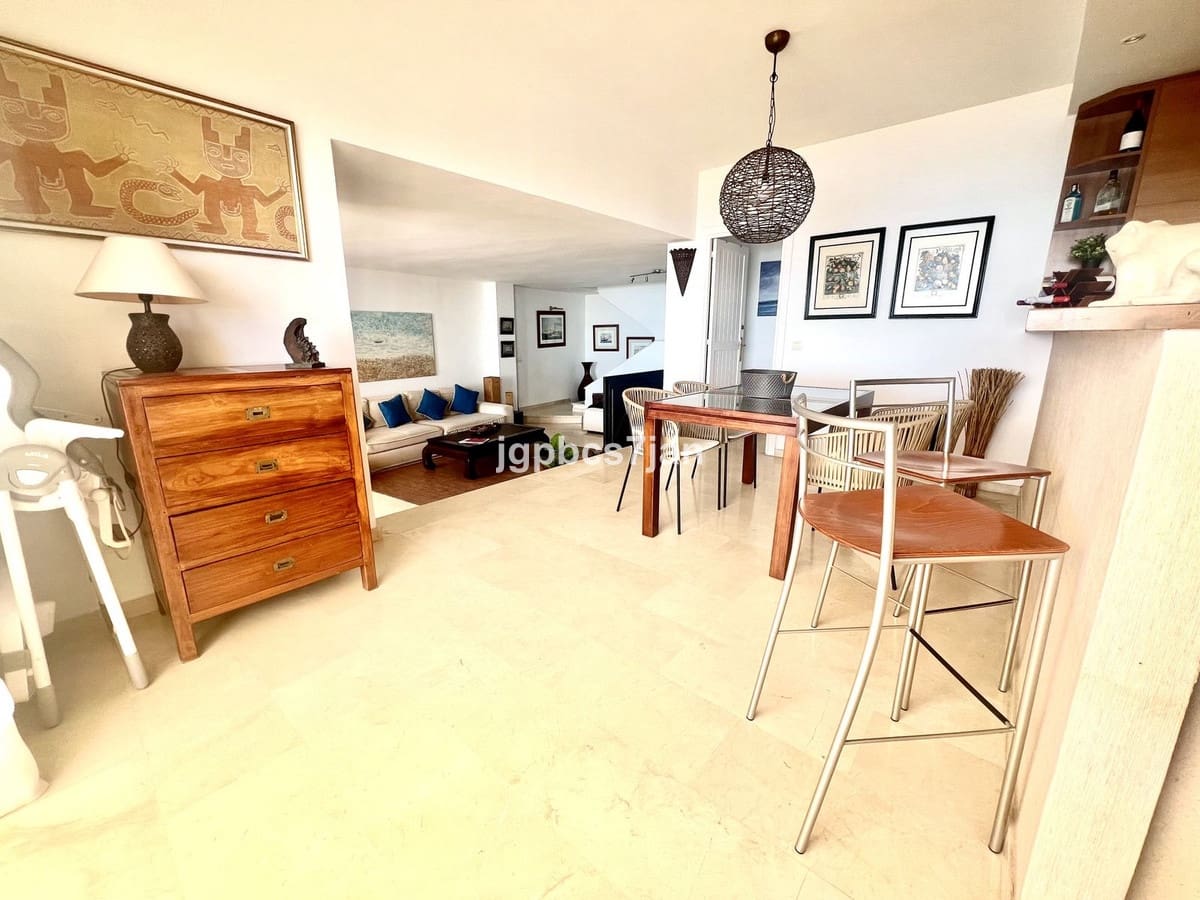 4 sovrum Lägenhet till salu i Marbella med pool garage - 1 150 000 € (Ref: 10122672)