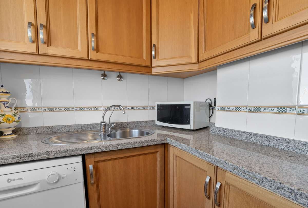 3 makuuhuone Huoneisto myytävänä paikassa Torrevieja mukana 
autotalli - 265 000 € (Ref: 10122683)