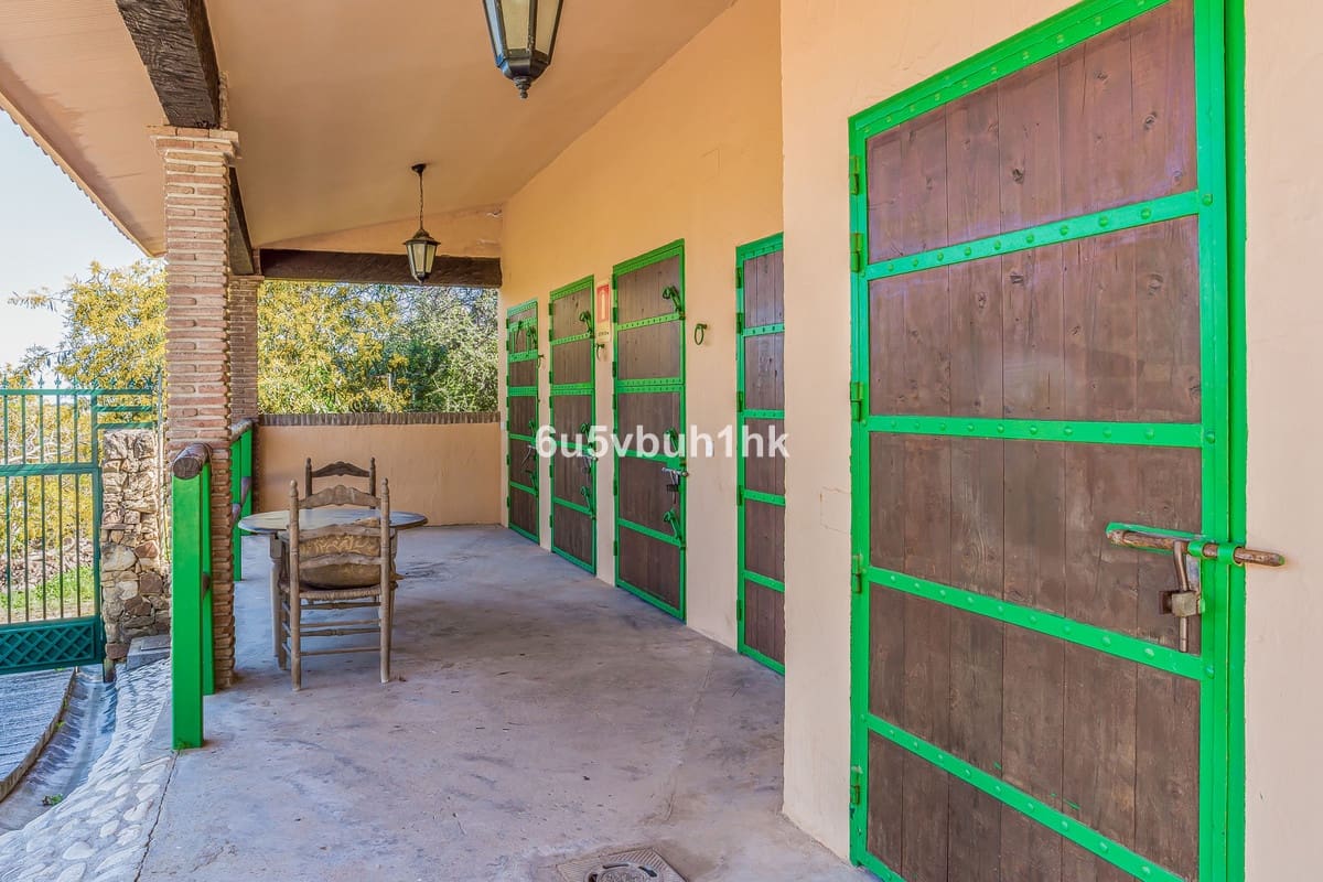 8 Zimmer Villa zu verkaufen in Mijas mit Pool Garage - 4.250.000 € (Ref: 10122692)
