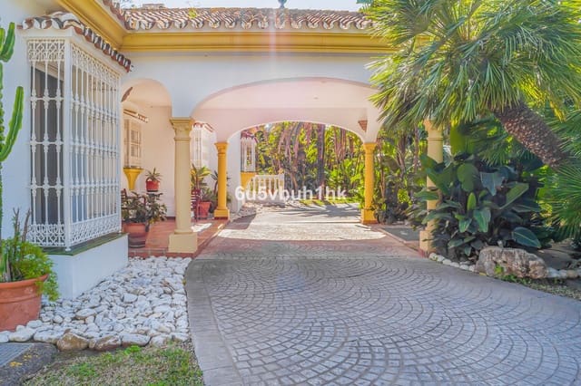 8 Zimmer Villa zu verkaufen in Valtocado - La Alquería - La Atalaya, Mijas mit Pool Garage - 4.250.000 € (Ref: 10122692)