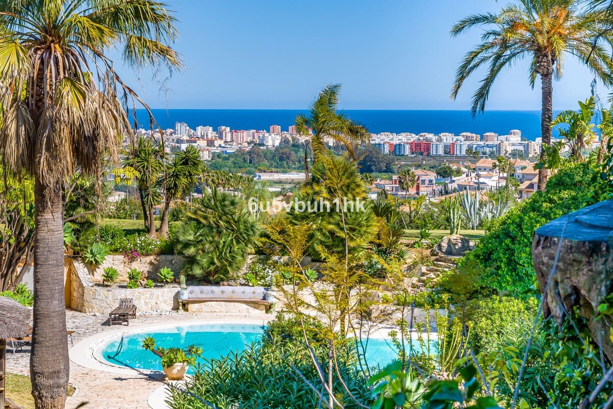 8 Zimmer Villa zu verkaufen in Mijas mit Pool Garage - 4.250.000 € (Ref: 10122692)