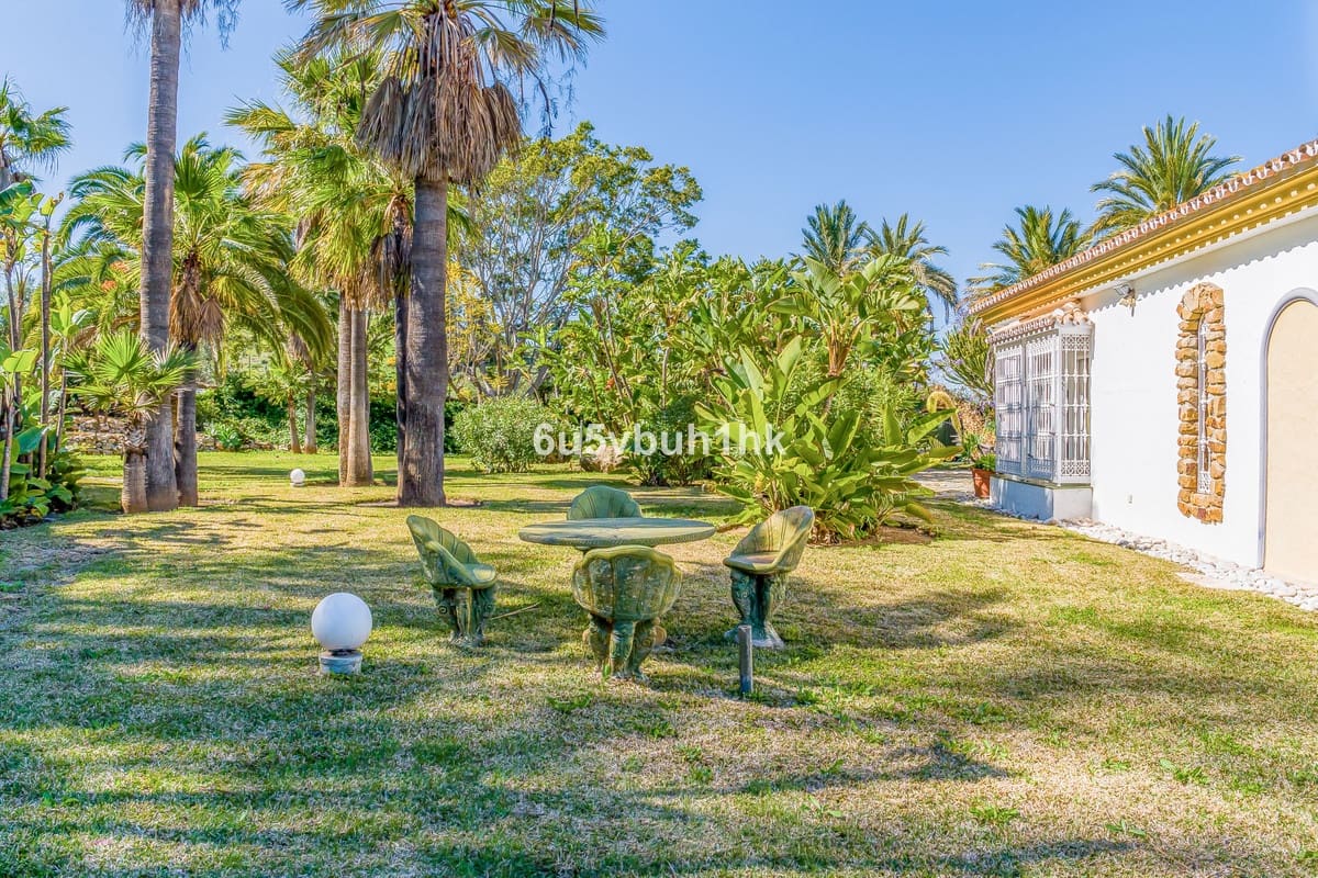 8 Zimmer Villa zu verkaufen in Mijas mit Pool Garage - 4.250.000 € (Ref: 10122692)