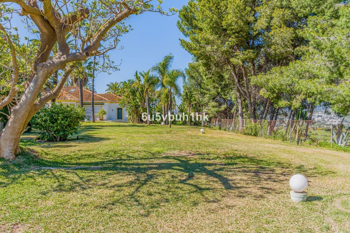 8 Zimmer Villa zu verkaufen in Mijas mit Pool Garage - 4.250.000 € (Ref: 10122692)