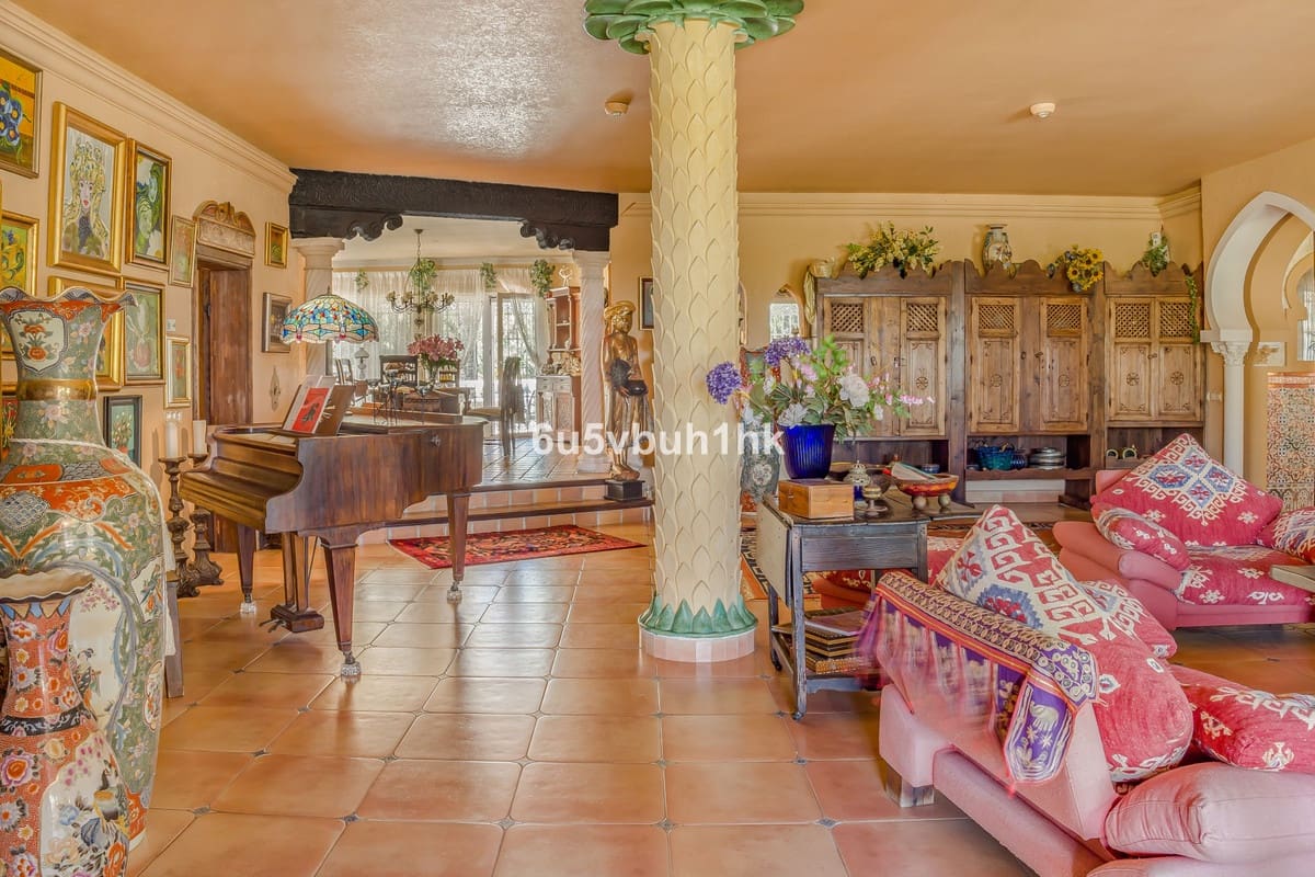 8 Zimmer Villa zu verkaufen in Mijas mit Pool Garage - 4.250.000 € (Ref: 10122692)