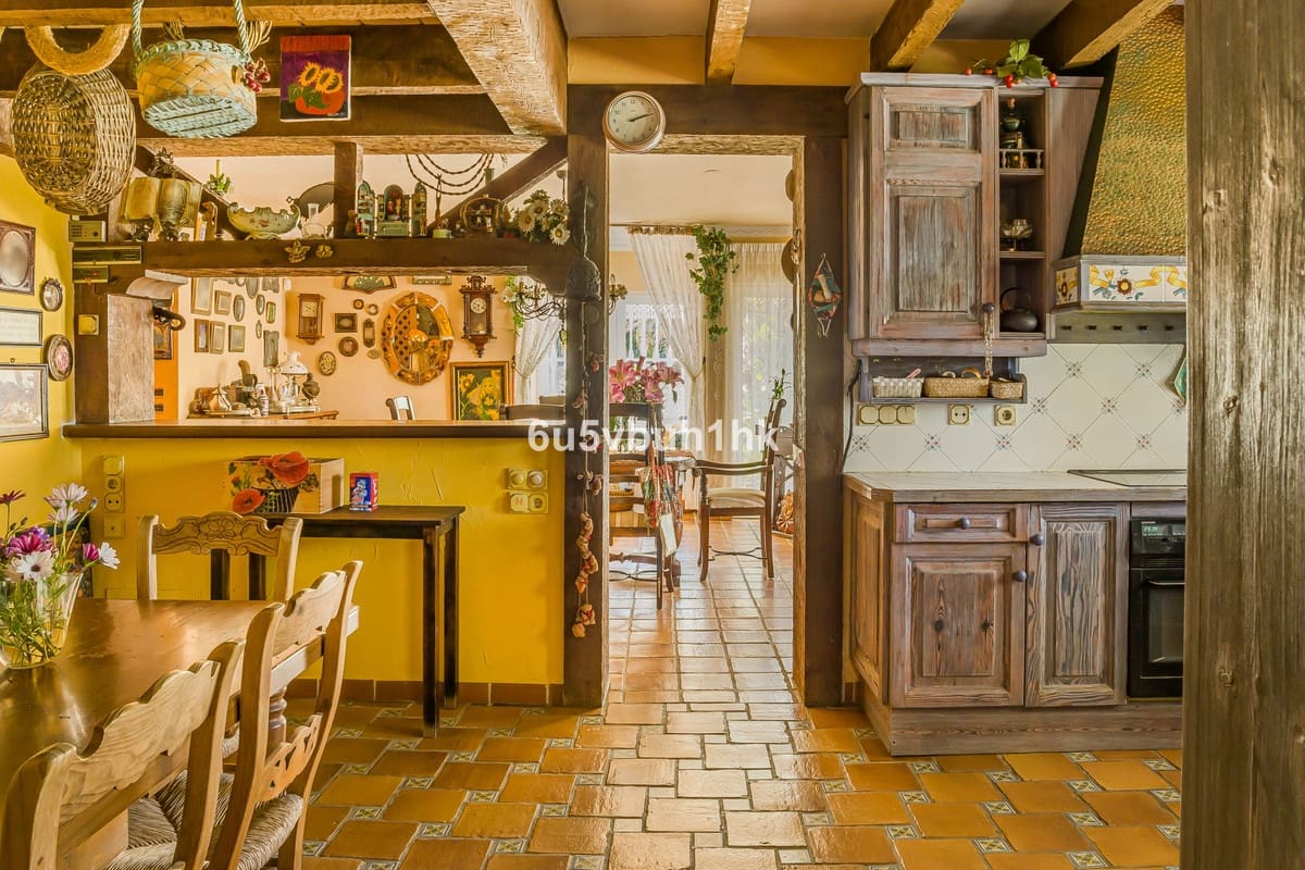 8 Zimmer Villa zu verkaufen in Mijas mit Pool Garage - 4.250.000 € (Ref: 10122692)