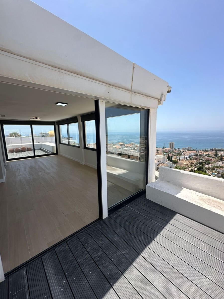 3 slaapkamer Appartement te koop in Riviera del Sol met zwembad - € 545.000 (Ref: 10122700)