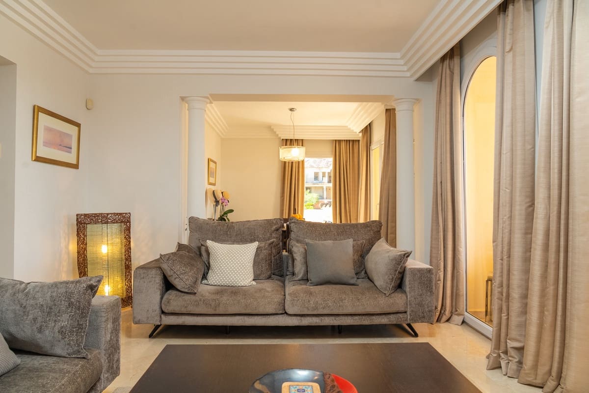 3 sovrum Lägenhet till salu i Casares med pool garage - 950 000 € (Ref: 10122704)