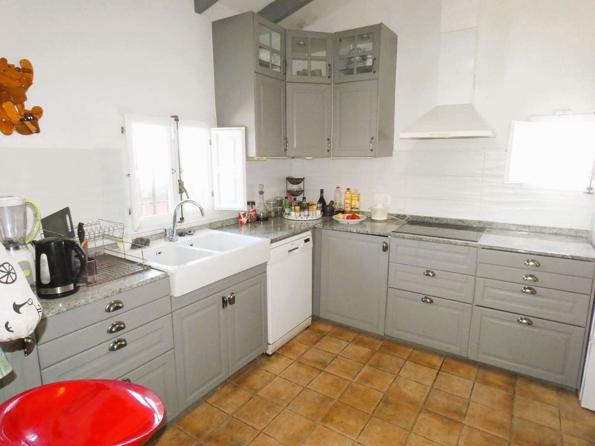 3 sovrum Finca/Hus på landet till salu i Dolores med pool garage - 495 000 € (Ref: 10122714)