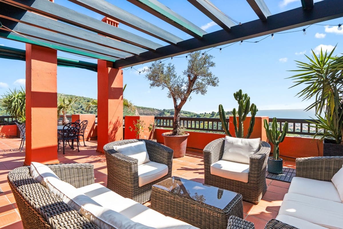 3 sovrum Lägenhet till salu i Calahonda med pool - 595 000 € (Ref: 10122726)