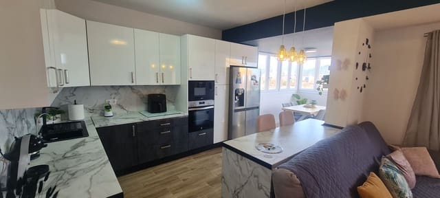 3 bedroom Apartment for sale in Pol Alameda, Málaga city - € 745,000 (Ref: 10122730)