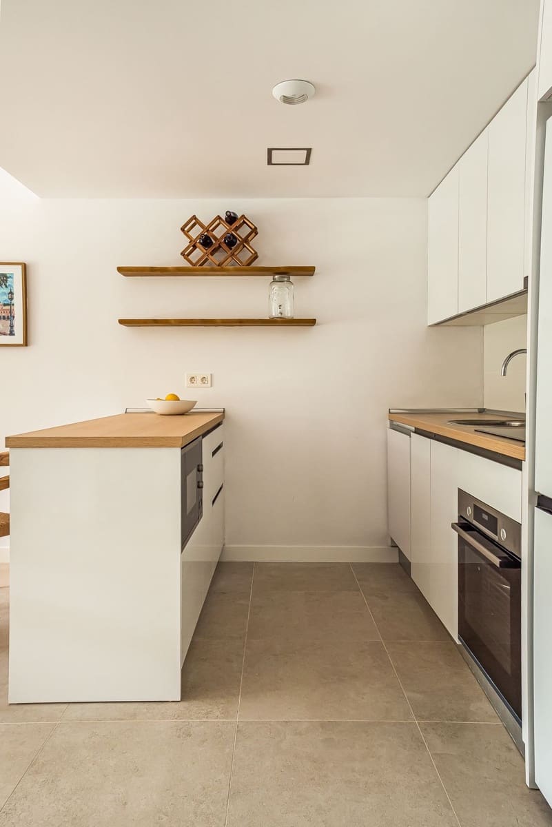 2 soverom Leilighet til salgs i Mijas Costa med svømmebasseng garasje - € 465 000 (Ref: 10122735)