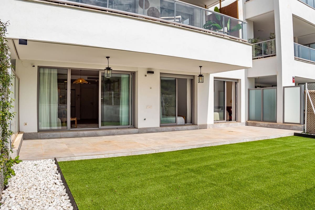 2 soverom Leilighet til salgs i Mijas Costa med svømmebasseng garasje - € 465 000 (Ref: 10122735)