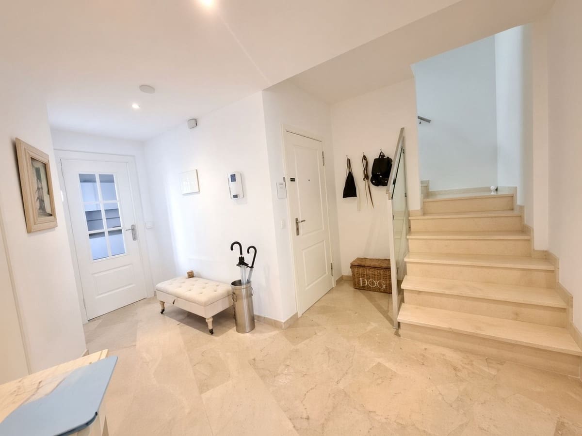 3 sypialnia Apartament na sprzedaż w Marbella - 620 000 € (Ref: 10122748)
