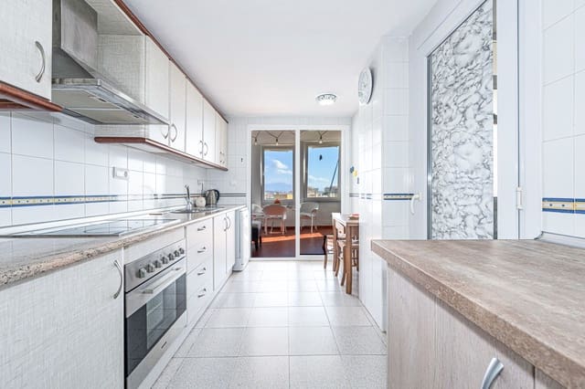 3 bedroom Apartment for sale in Seghers, Estepona with pool garage - € 385,000 (Ref: 10122758)
