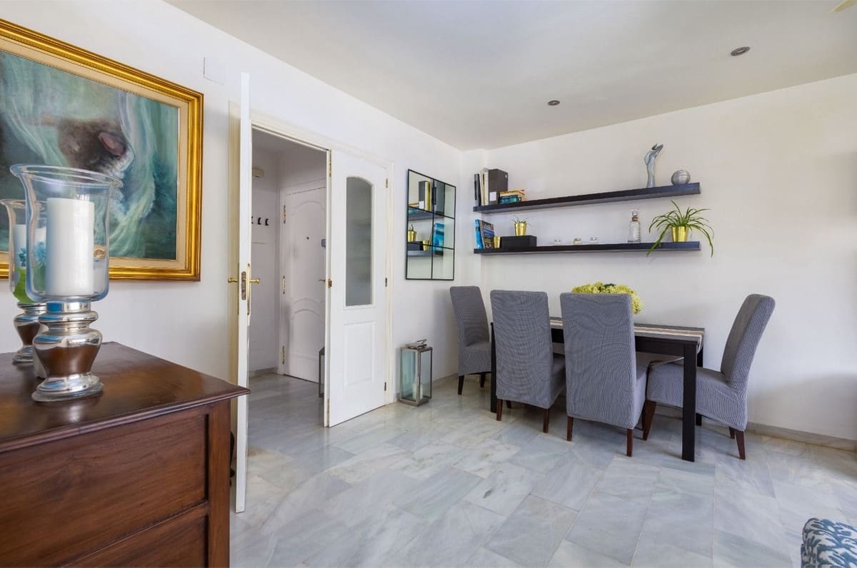 2 sovrum Lägenhet till salu i Marbella med garage - 595 000 € (Ref: 10122772)