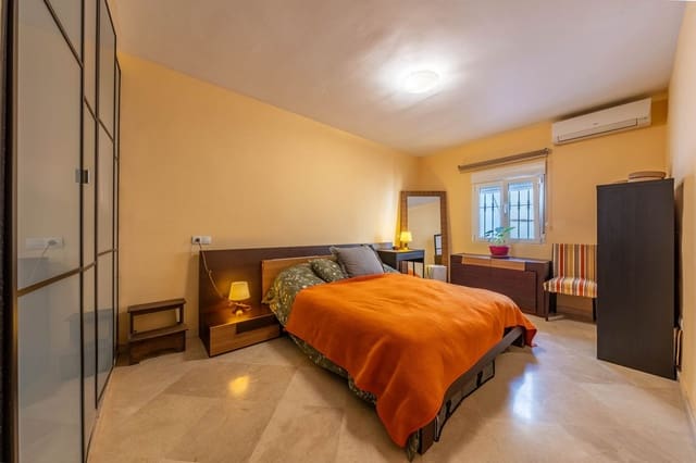 2 soverom Leilighet til salgs i Aloha Golf, Marbella med svømmebasseng - € 399 000 (Ref: 10122773)