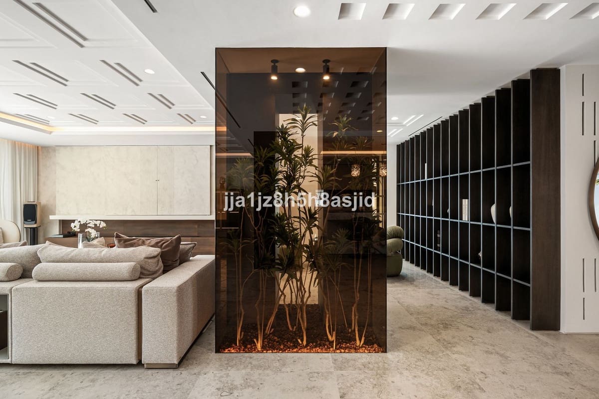 4 quarto Moradia para venda em Marbella com piscina garagem - 15 900 000 € (Ref: 10122852)