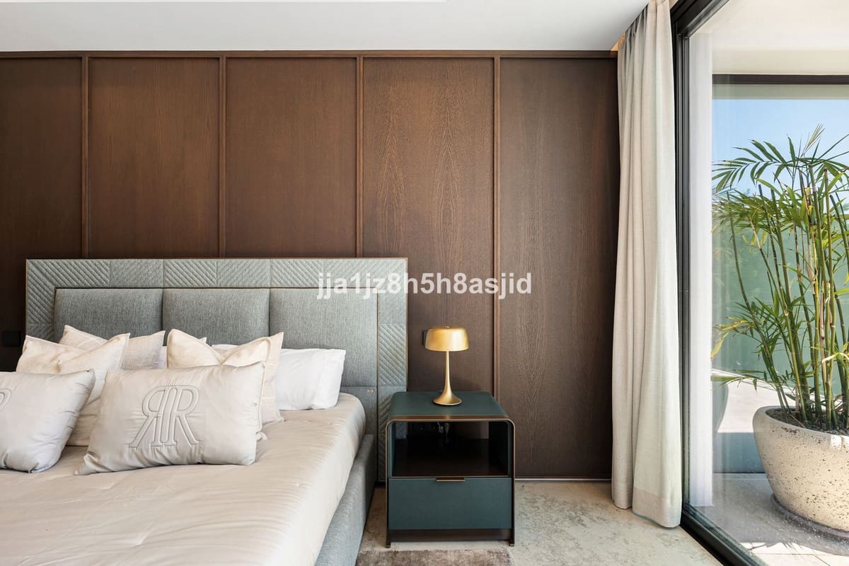 4 quarto Moradia para venda em Marbella com piscina garagem - 15 900 000 € (Ref: 10122852)