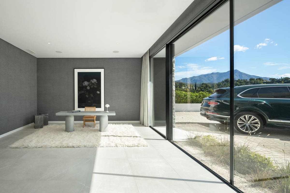 8 soveværelse Villa til salg i El Madronal med swimmingpool garage - € 10.800.000 (Ref: 10122866)