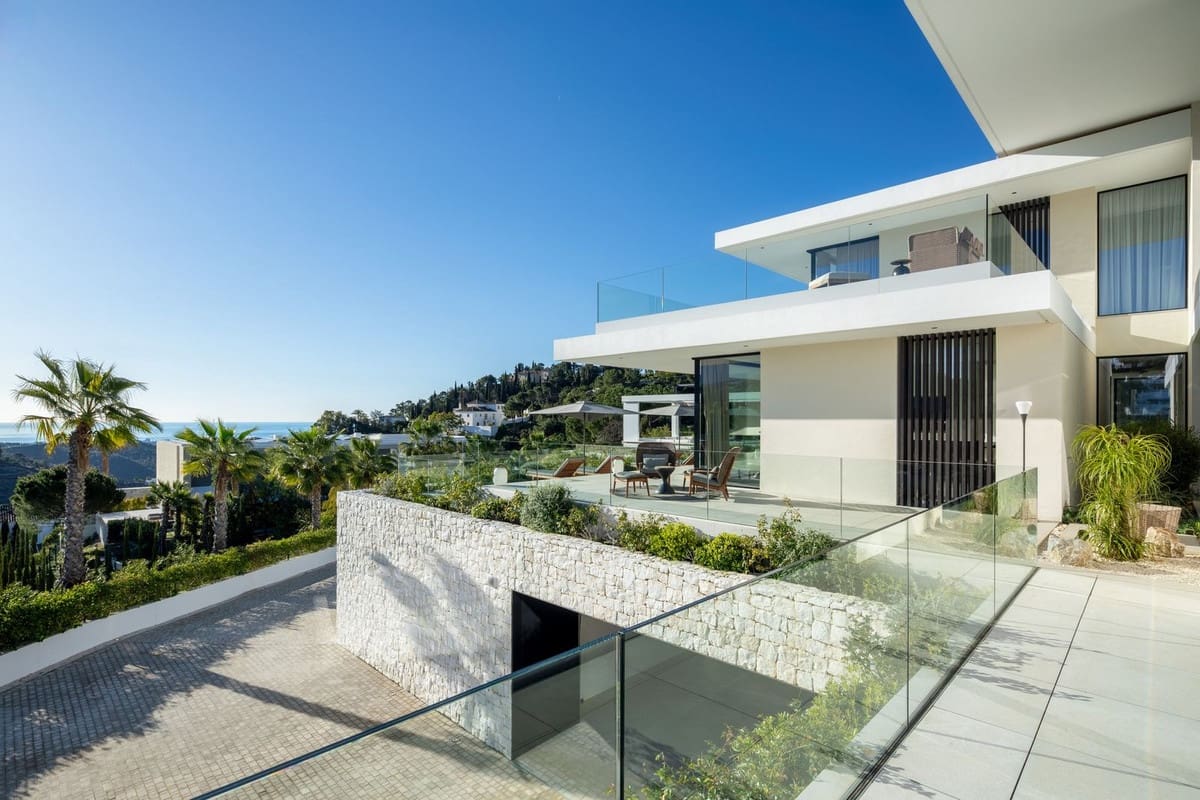8 soveværelse Villa til salg i El Madronal med swimmingpool garage - € 10.800.000 (Ref: 10122866)